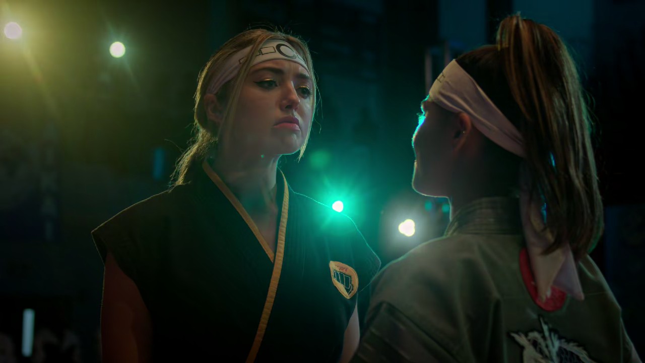 Cobra Kai - S06E14 Hindi + English - Strike Last NF WEB-DL 1080p HEVC AAC 6ch.mkv.0001